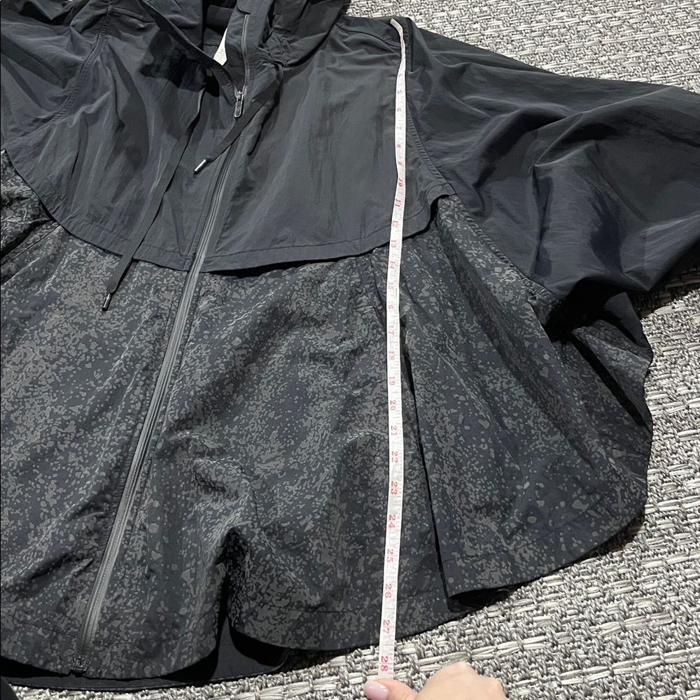 Lululemon x SoulCycle | Ride & Reflect Jacket - Picture 15 of 16